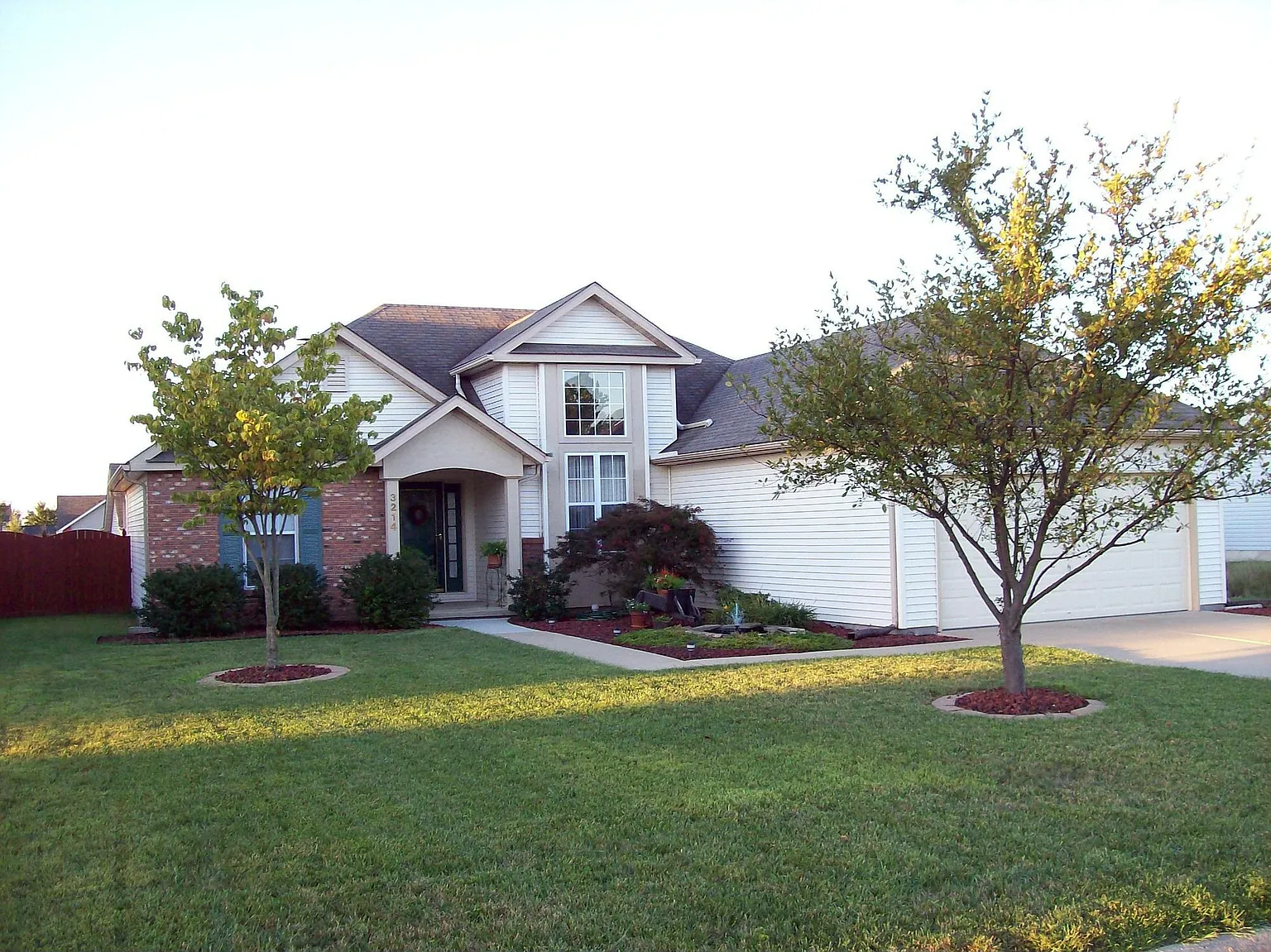 3214 Cloverridge Ln photo 1