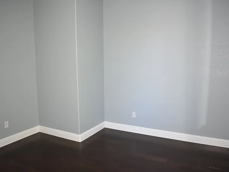 630 Rogers Cir — Photo 7