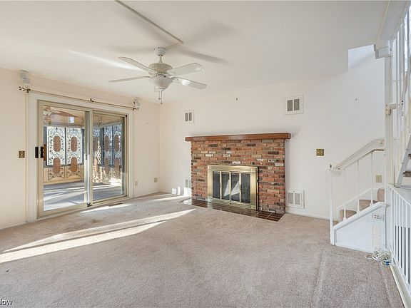 4th image of 7106 Windmill Ln