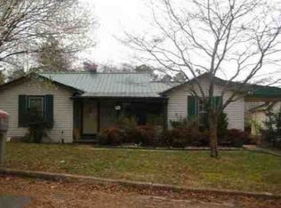 203 14th St SW, Fort Payne, AL 35967