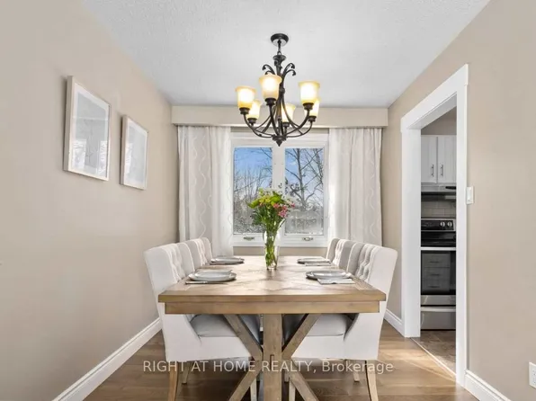 15 Colleen Ave, Barrie, ON L4M 2M9