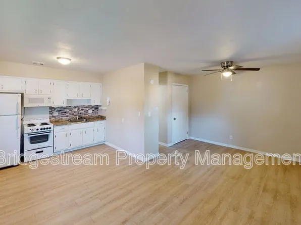 406 Cedar Dr #C, Fairborn, OH 45324