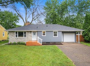 2233 17th Ave E, North Saint Paul, MN 55109