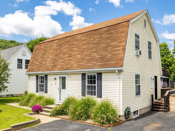 4 Park Meadow, New Hartford, CT 06057