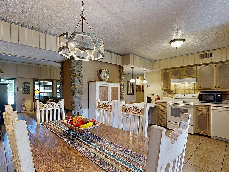 110 Bogie Ln #2B — Photo 5