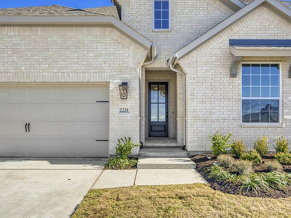 4th image of 2226 Ten Mile Creek Rd