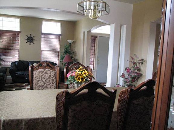 Formal Dining