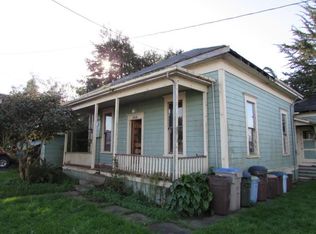 1371 Lincoln St, Ferndale, CA 95536