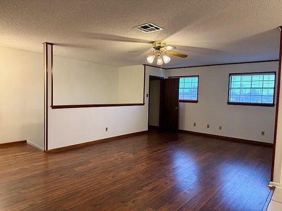 5th image of 6276 Bellaire Dr