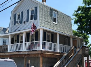 29 Atlantic St, Highlands, NJ 07732