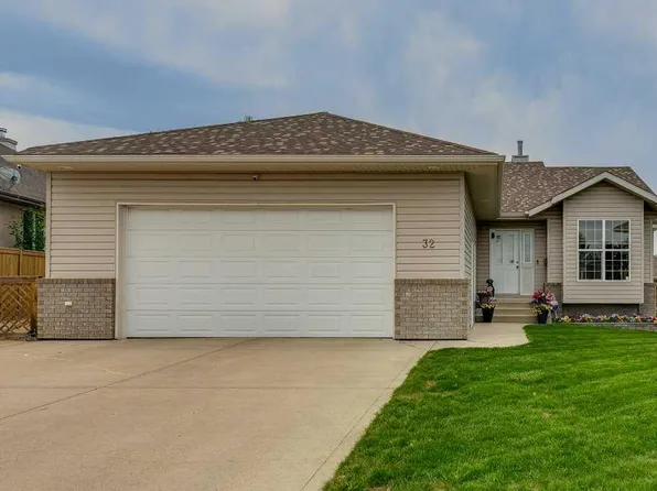 32 E Duval Close, Red Deer, AB T4R 2Y7