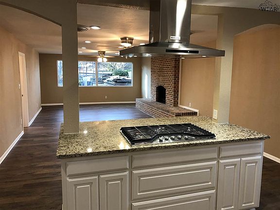5th image of 4208 Meadowbrook Dr