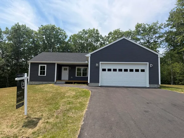 3 Lochview Drive, Lewiston, ME 04240