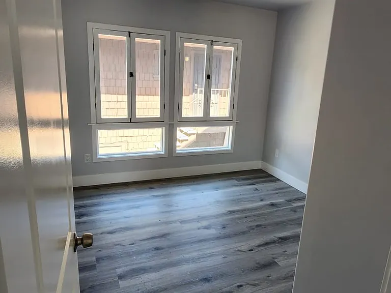 1075 N Los Robles Ave #201 — Photo 4