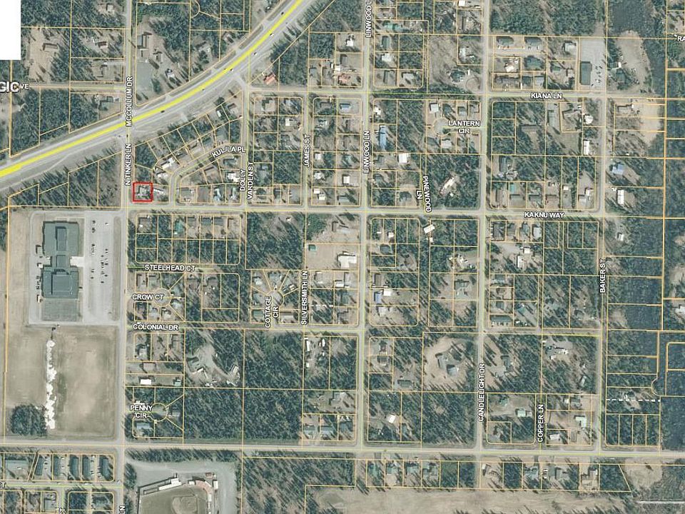 1st image of 302 N Tinker Ln