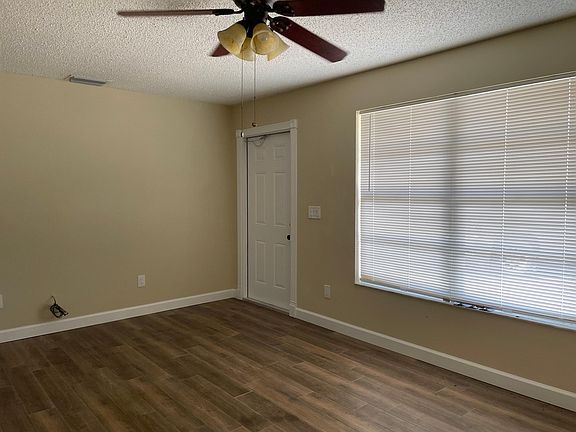 4th image of 5976 SE 30th Pkwy
