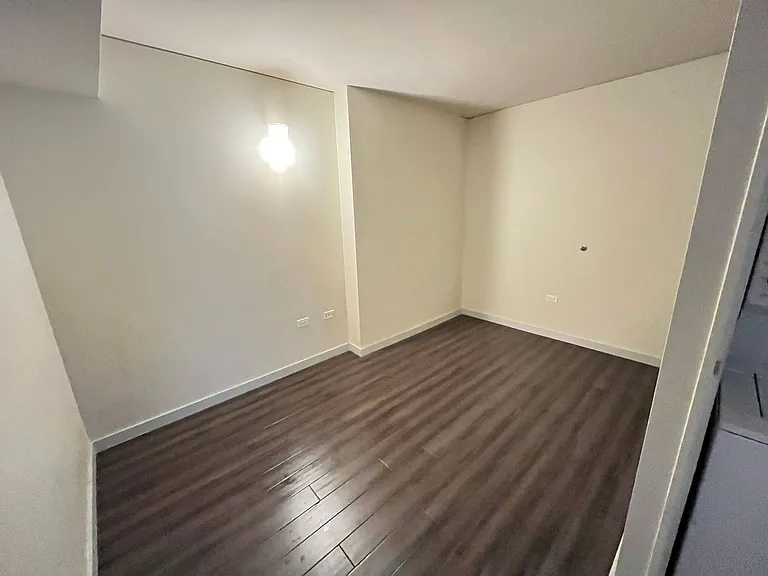 1296 Kapiolani Blvd #2004E — Photo 24