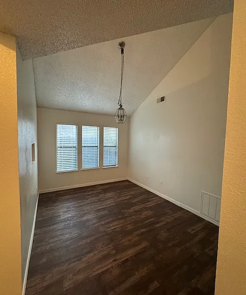611 Turner Way — Photo 8