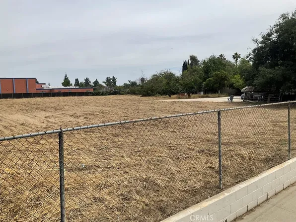 1760 S Towne Ave Lot 40, Pomona, CA 91766