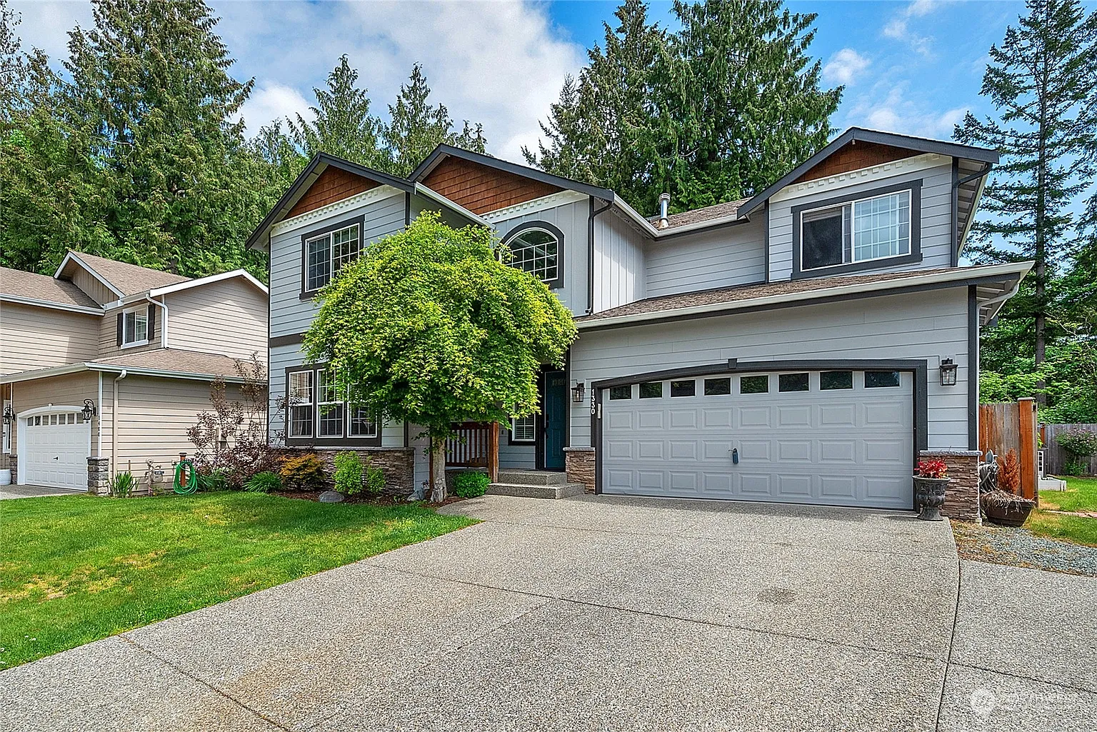 1330 Weaver Way photo 1