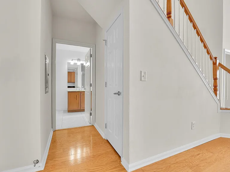 26 Avenue At Port Imperial #438 — Photo 8
