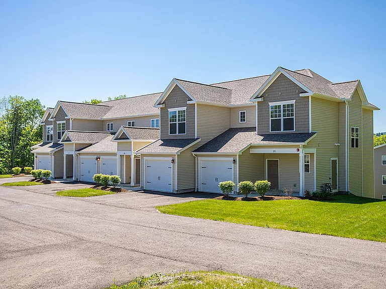 Fairlawn Hills — Photo 33