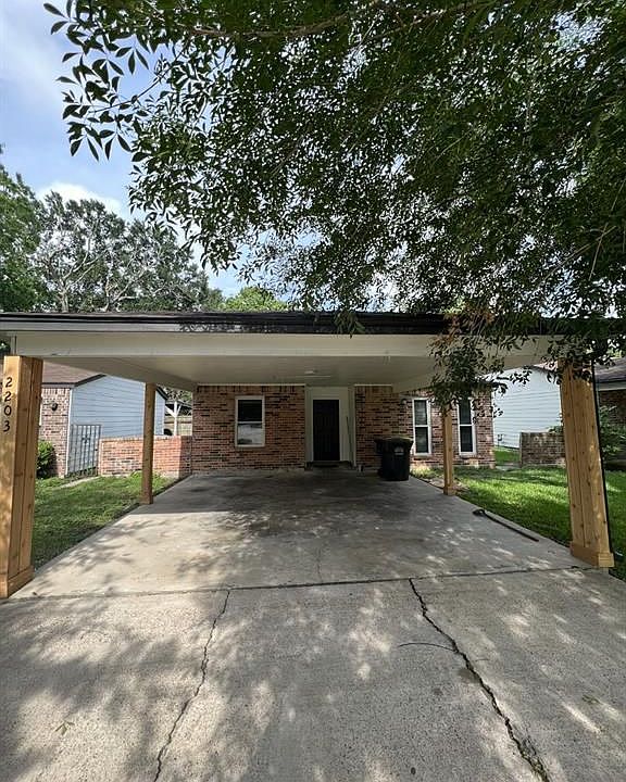 1st image of 2203 Bunker Hill Ct