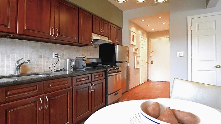 Rented by Cooper & Cooper Real Estate | media 14