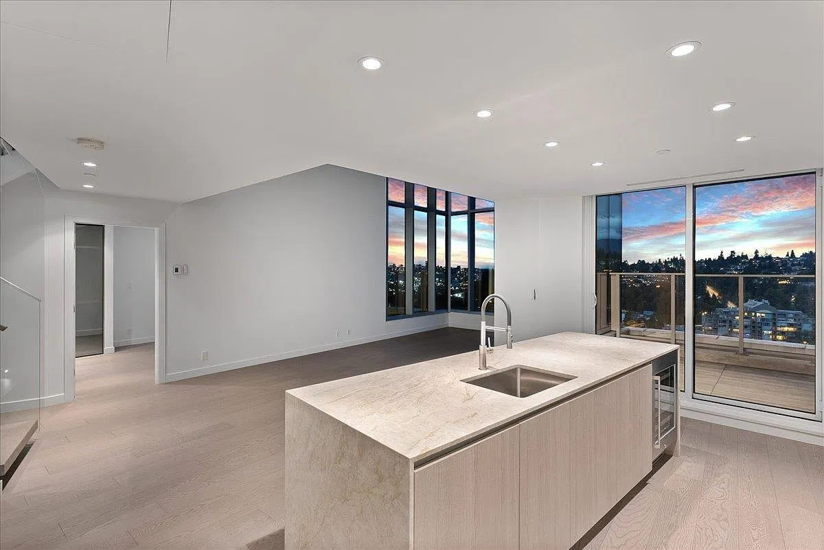 3 bed, 1830 sqft, $8,800 — Photo 2