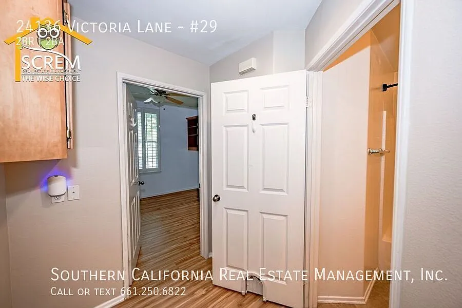 Two Bedroom Condo in Bridgeport — Photo 4