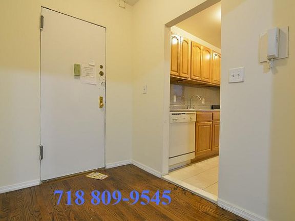 4th image of 44 Bennett Ave APT 2E