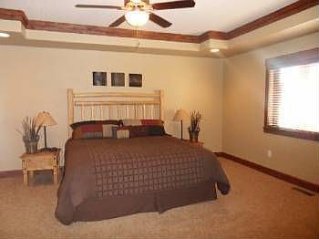 5th image of 2701 Emery Pl