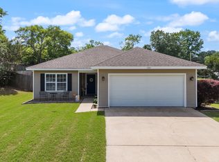 1001 Canterbury St, Benton, AR 72015