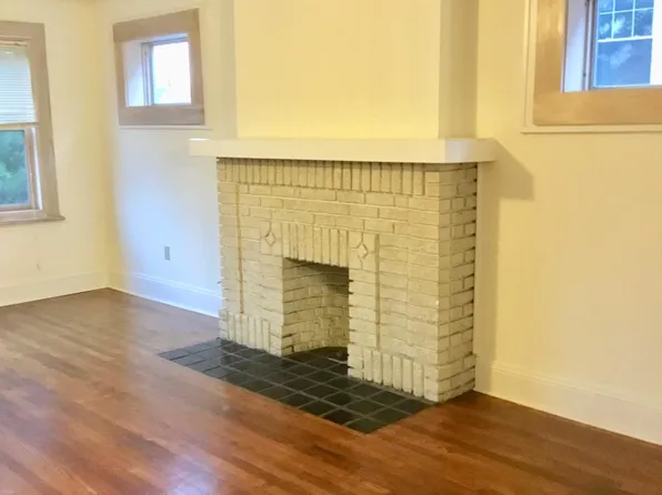 2504 Derbyshire Rd, Cleveland, OH