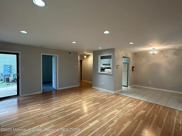 143 Tanglewood Pl — Photo 6