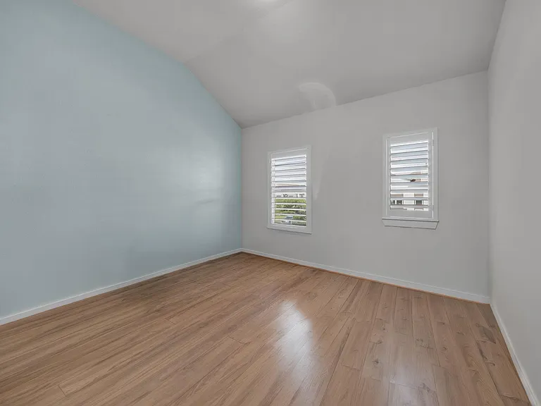 16531 Lake Austin St — Photo 19