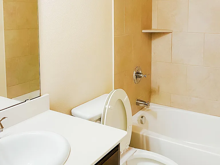 352 Emerald Creek Dr — Photo 10