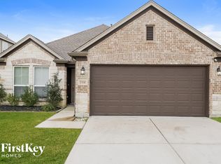 2331 Spring Hollow Dr, Baytown, TX 77521