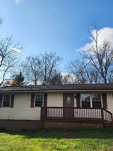 3302 Lee Ave Photo 1