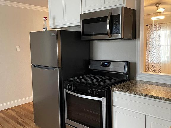 5th image of 4667 Cedar Dr