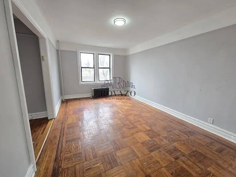 160 Ellis Ave #405 — Photo 3