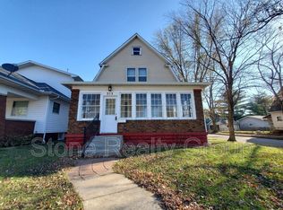 305 N 23rd St, Terre Haute, IN 47807