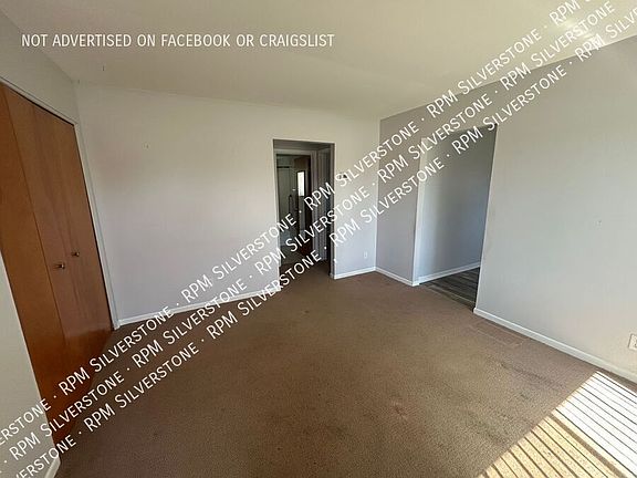 3rd image of 244 W Drahner Rd #1