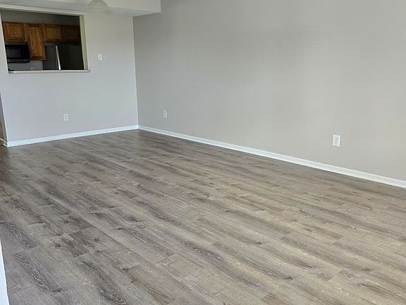 3rd image of 1505 Greensboro Dr #1507