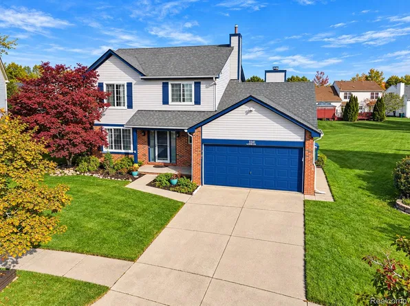 3341 Milcroft Ct, Canton, MI 48188