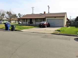 3101 Doresta Dr, Bakersfield, CA 93304