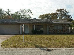 1731 Bentley St, Clearwater, FL 33755