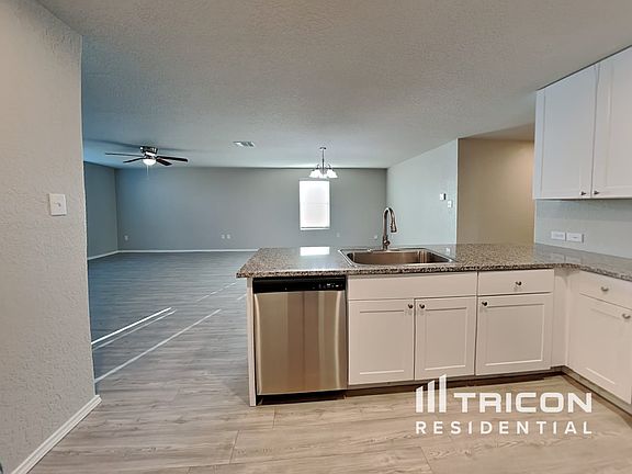 4th image of 3531 Manoway Bay