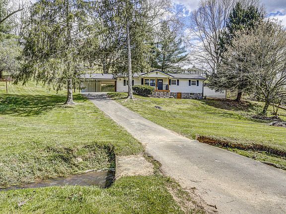 4th image of 308 Okolona Rd