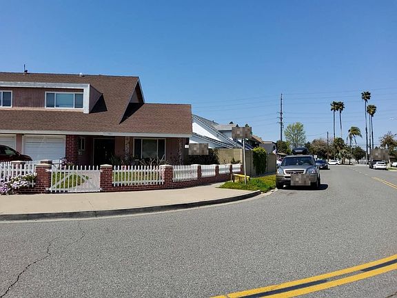2nd image of 9811 Calendula Ave